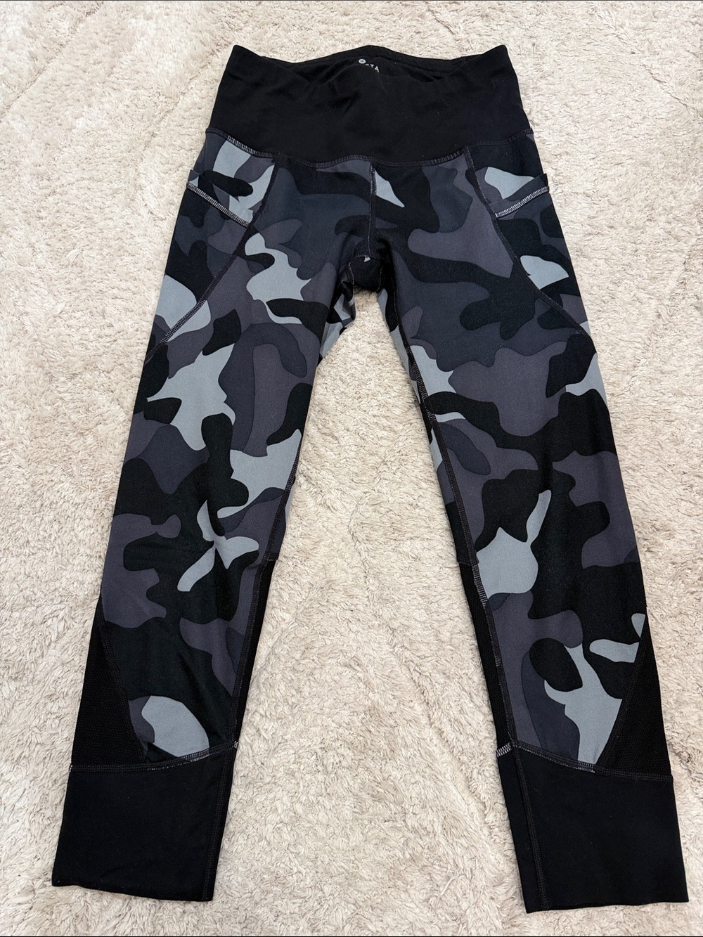 Athleta Black & Gray Camo High-Rise Leggings
